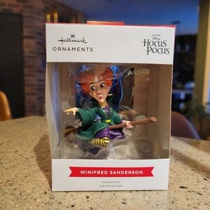 HALLMARK HOCUS POCUS WINIFRED SANDERSON CHRISTMAS HALLOWEEN TREE ORNAMENT NEW